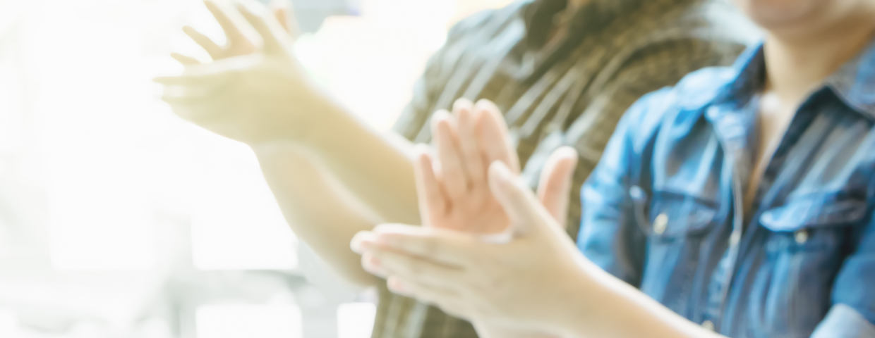 10 Types of Employee Recognition Awards